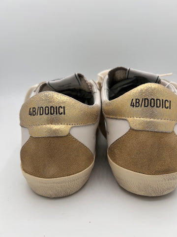 Sneakers 4b12