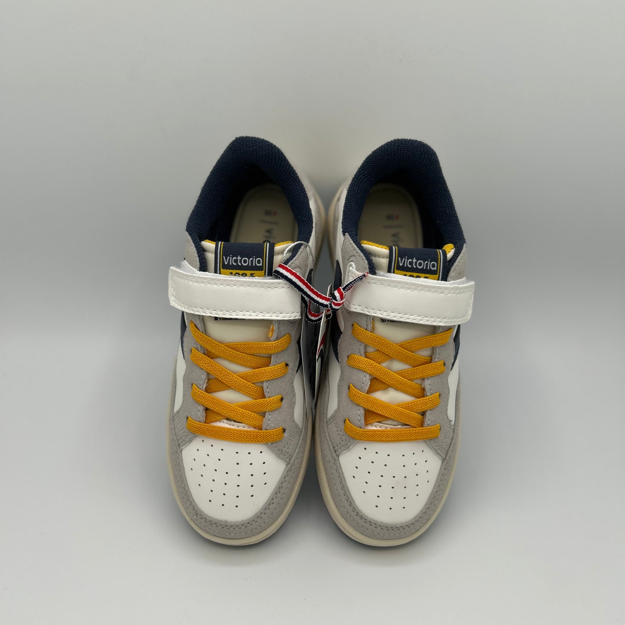 Sneakers Victoria